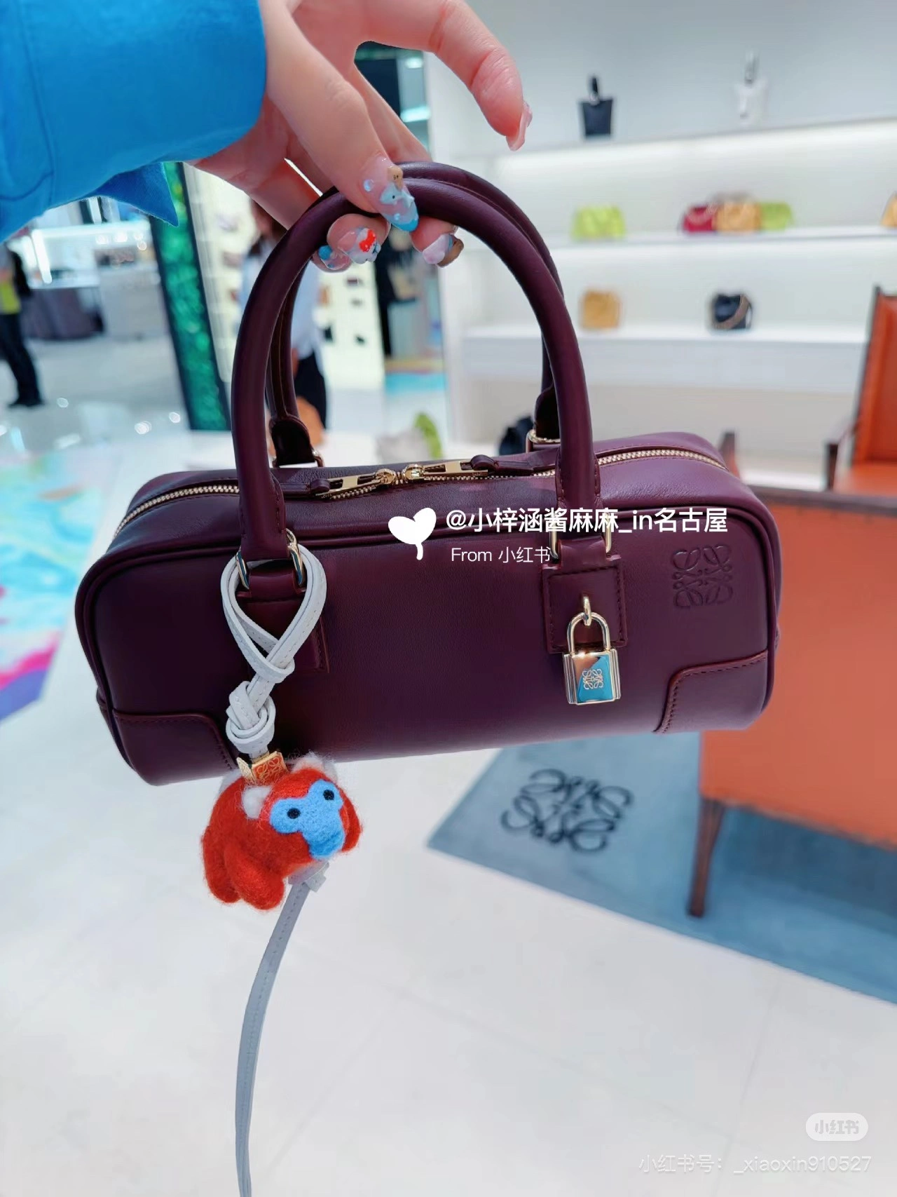 Loewe Top Handle Bags Trendy 67124
