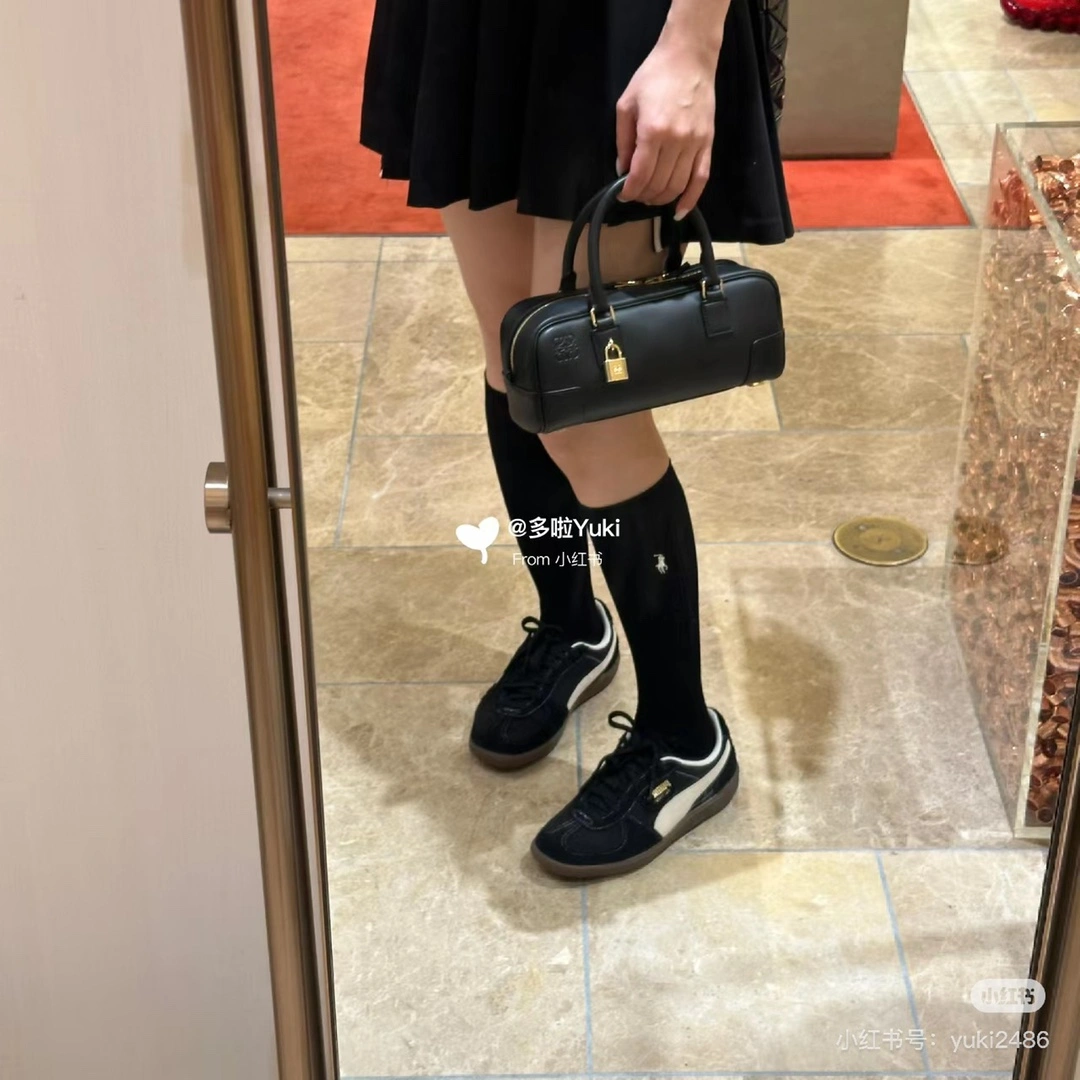 Affordable Loewe Top Handle Bags 67119