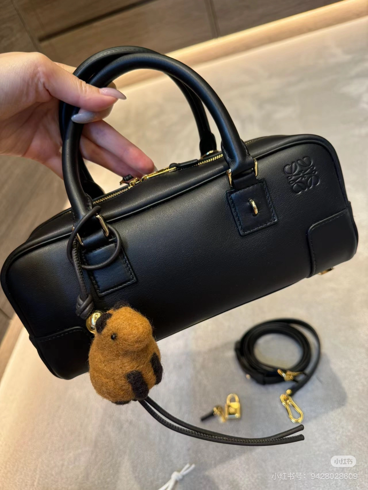 Affordable Loewe Top Handle Bags 67119