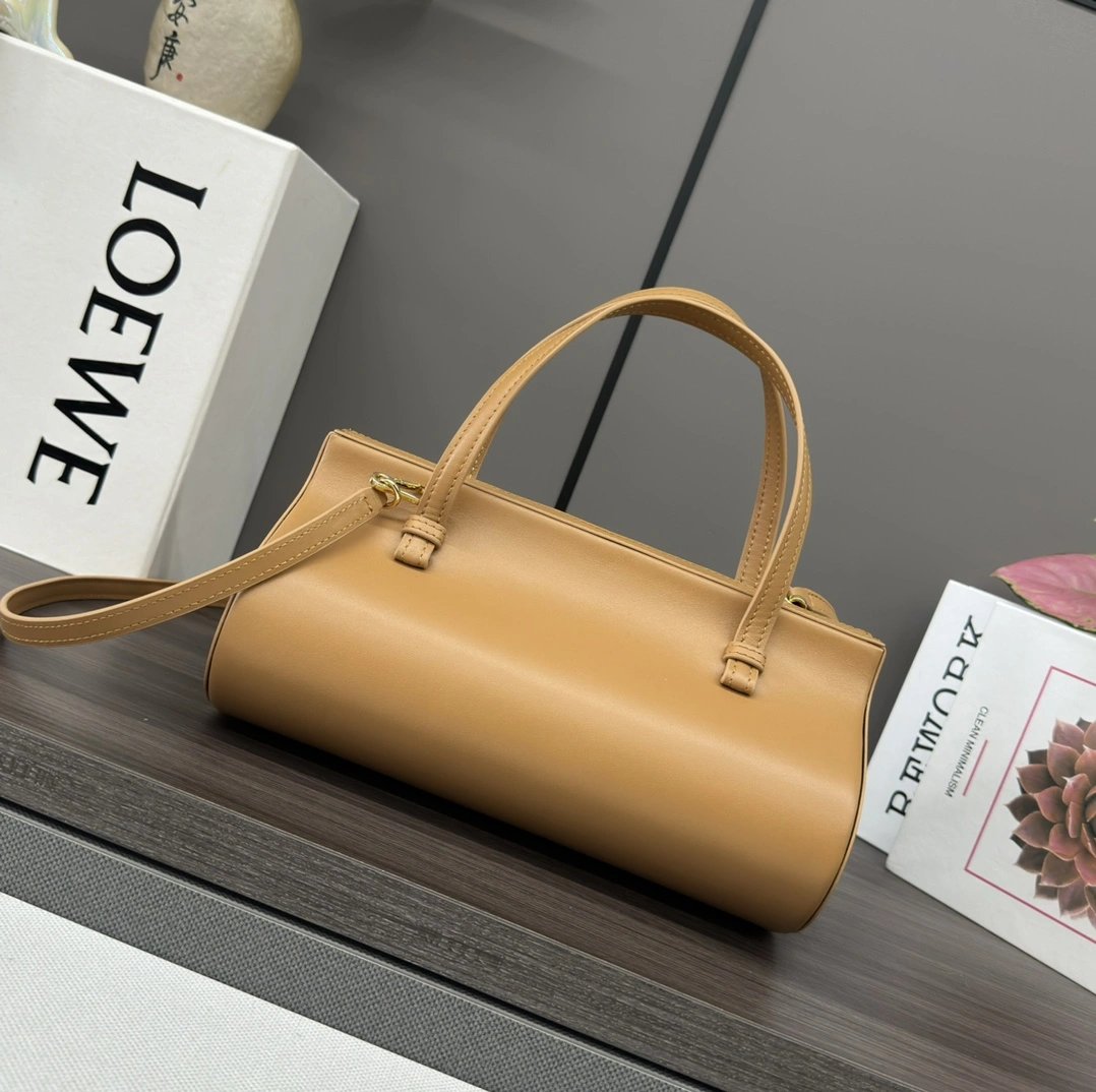 SmoothTexture Loewe Top Handle Bags 67192