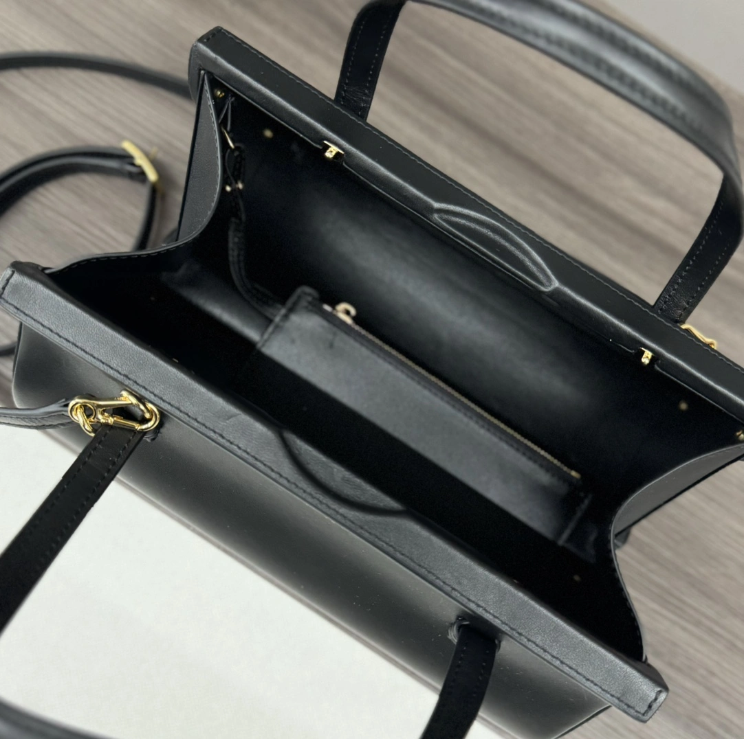 Loewe Top Handle Bags MultiPurpose 67116