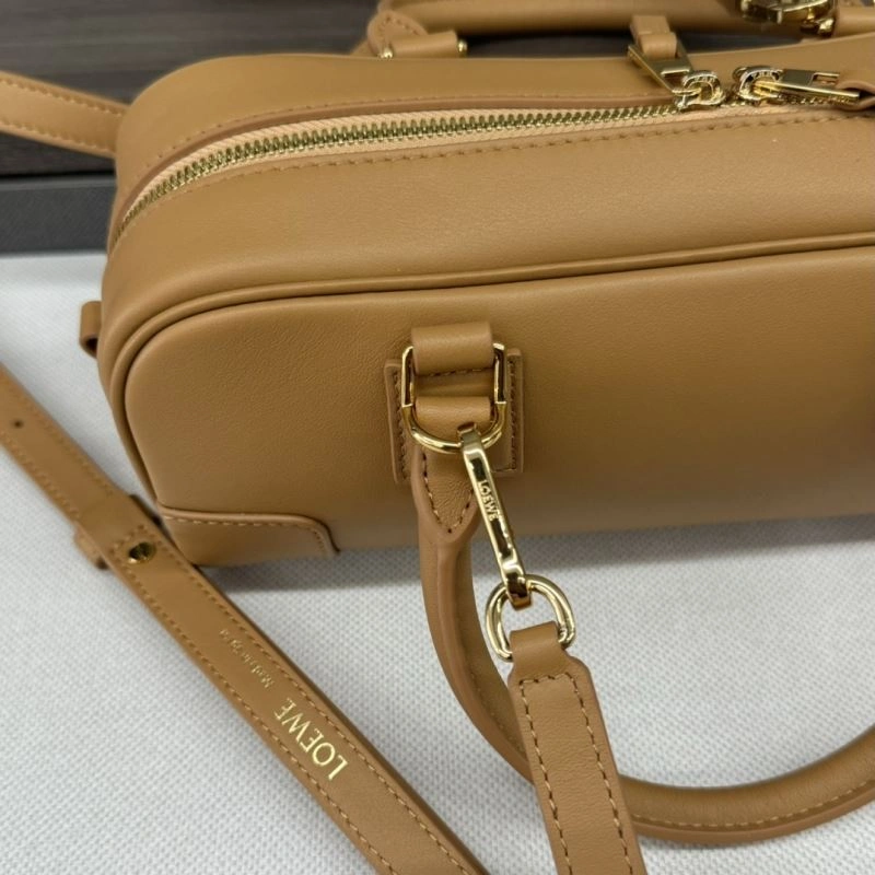 Loewe Top Handle Bags Supportive 61358