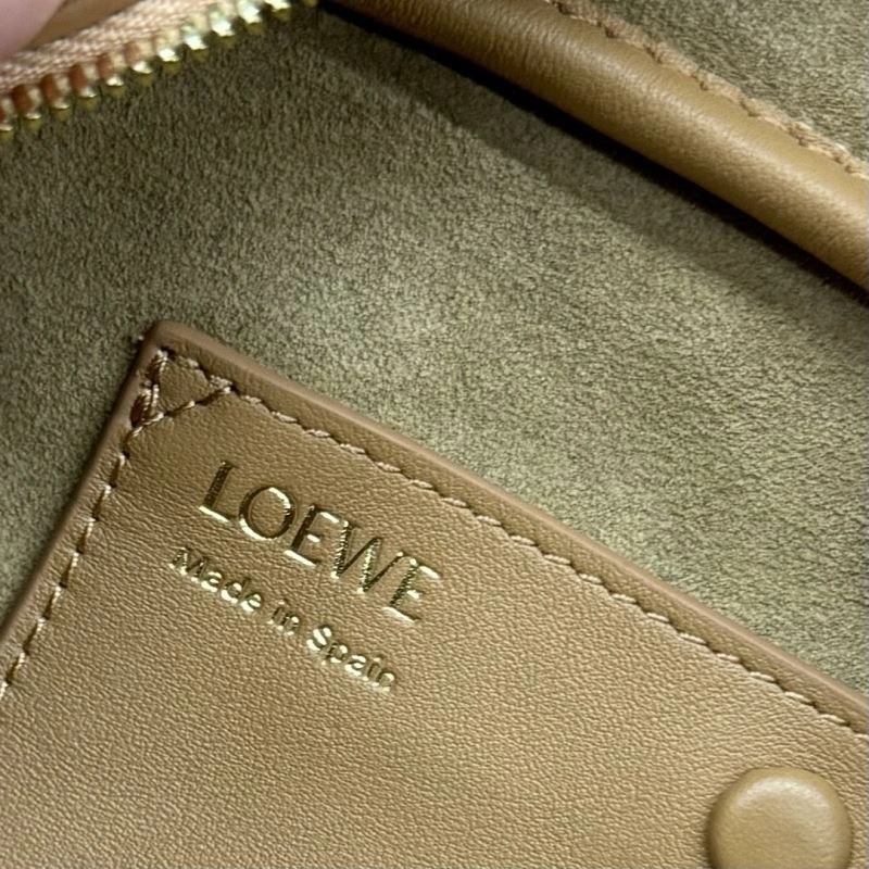 Loewe Top Handle Bags Supportive 61358