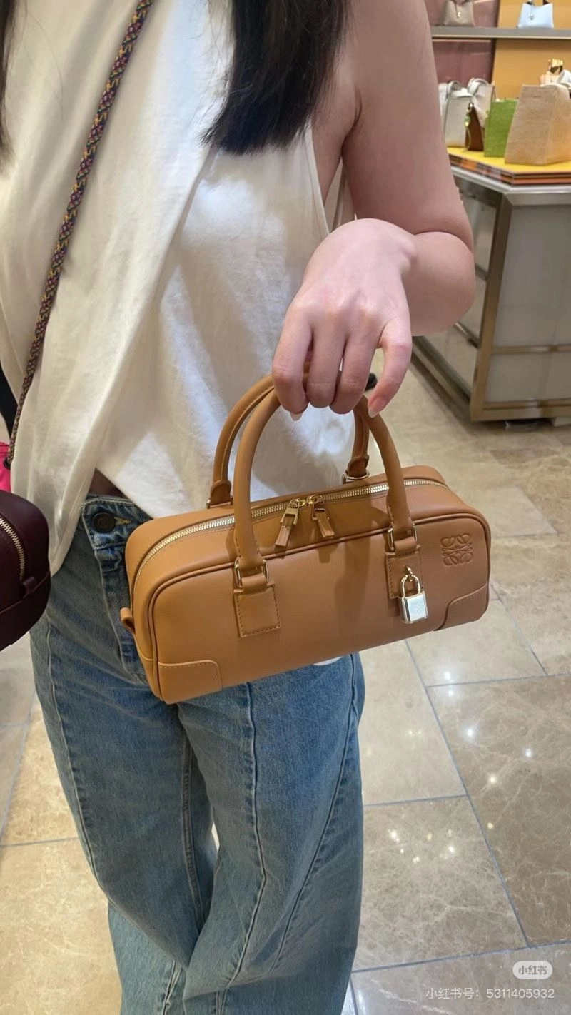 Loewe Top Handle Bags Supportive 61358