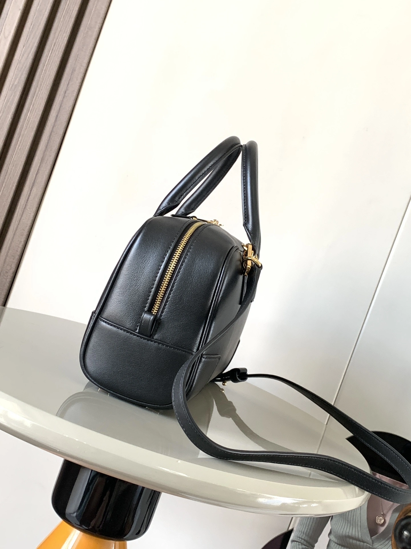 StreetReady Loewe Top Handle Bags 71845