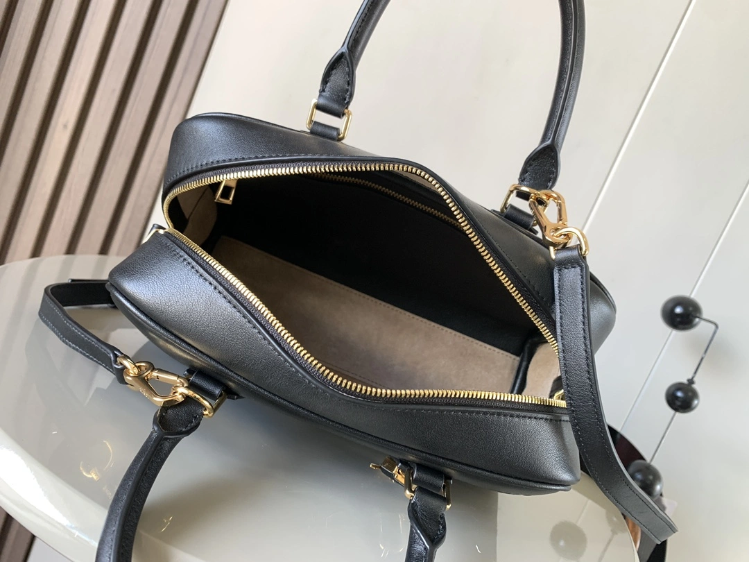 StreetReady Loewe Top Handle Bags 71845