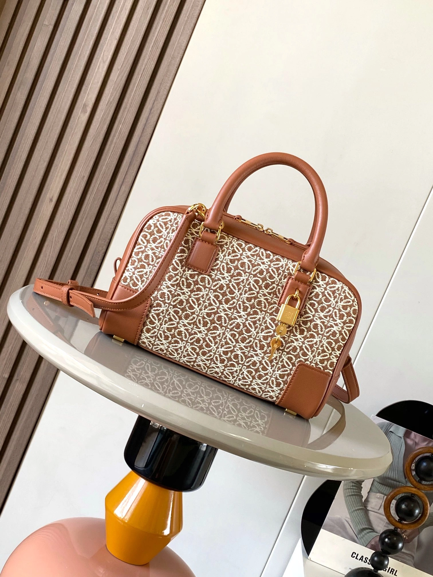 Tailored Loewe Top Handle Bags 71848