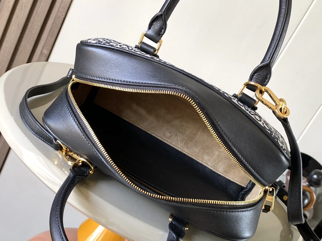 TravelReady Loewe Top Handle Bags 71849