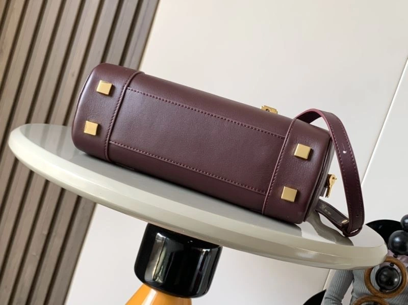 Loewe Top Handle Bags WellDesigned 61120