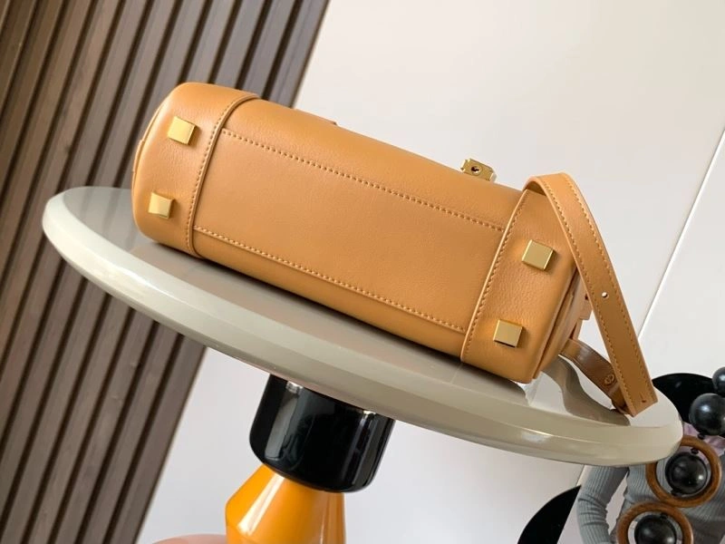 Loewe Top Handle Bags OnTrend 61117