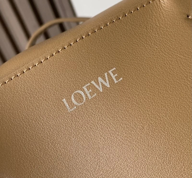 Classic Loewe Travel Bags 61094