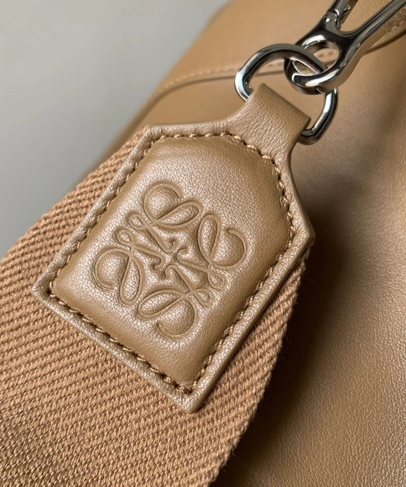 Classic Loewe Travel Bags 61094