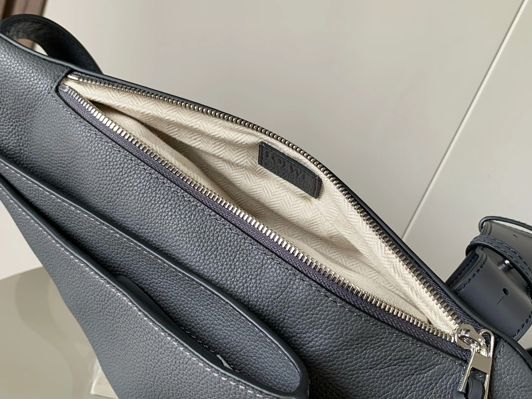 Loewe Waist Chest Packs Snug 71867
