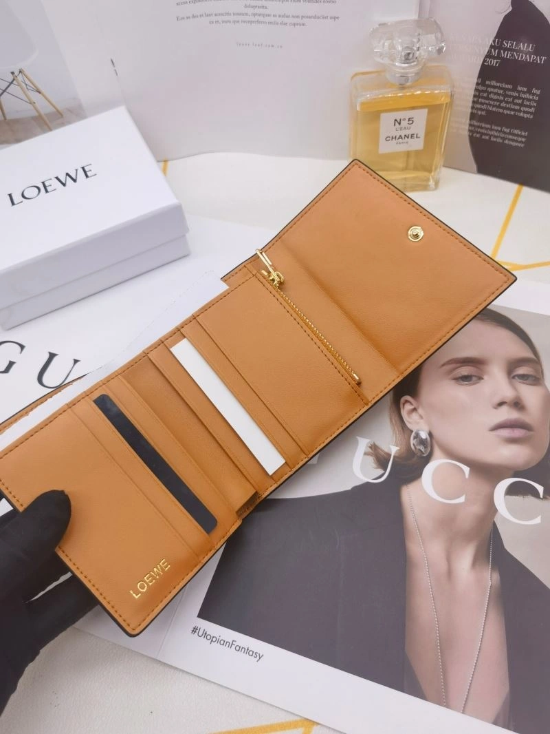Compact Loewe Wallets Purse 85975
