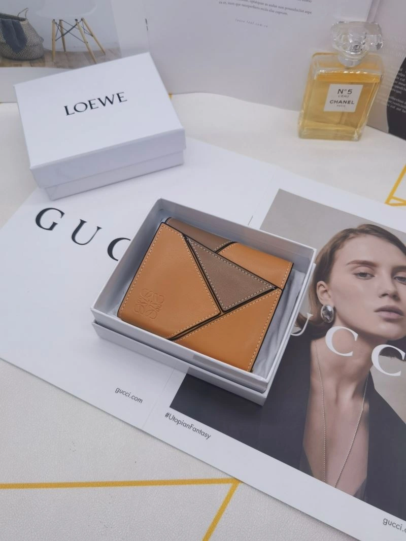 Compact Loewe Wallets Purse 85975