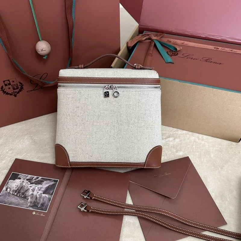 Sporty Loro Piana Backpacks 44078