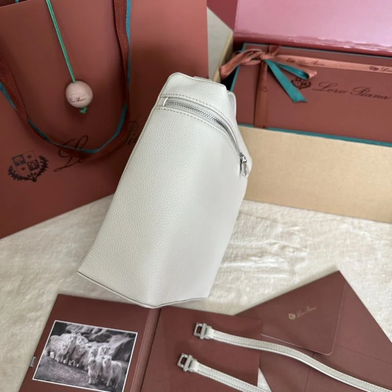 WellDesigned Loro Piana Backpacks 44082