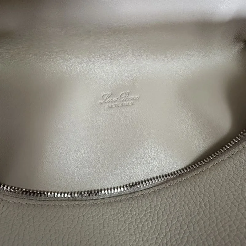 WellDesigned Loro Piana Backpacks 44082