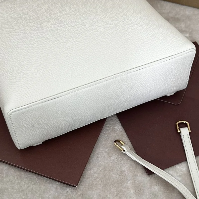 Elegant Loro Piana Backpacks 43652