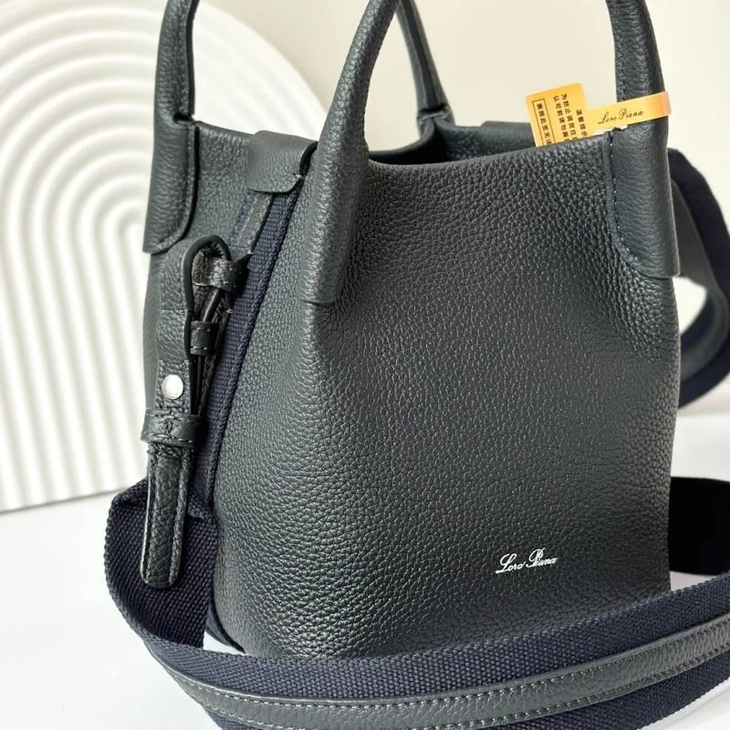 ComfortFit Loro Piana Bucket Bags 49404