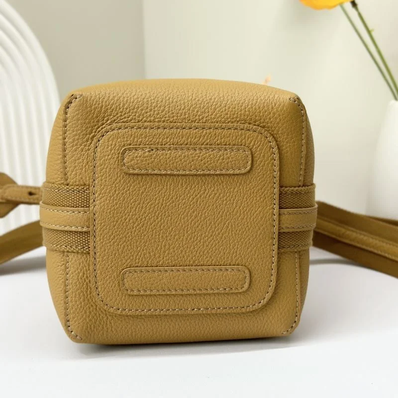 Durable Loro Piana Bucket Bags 49408
