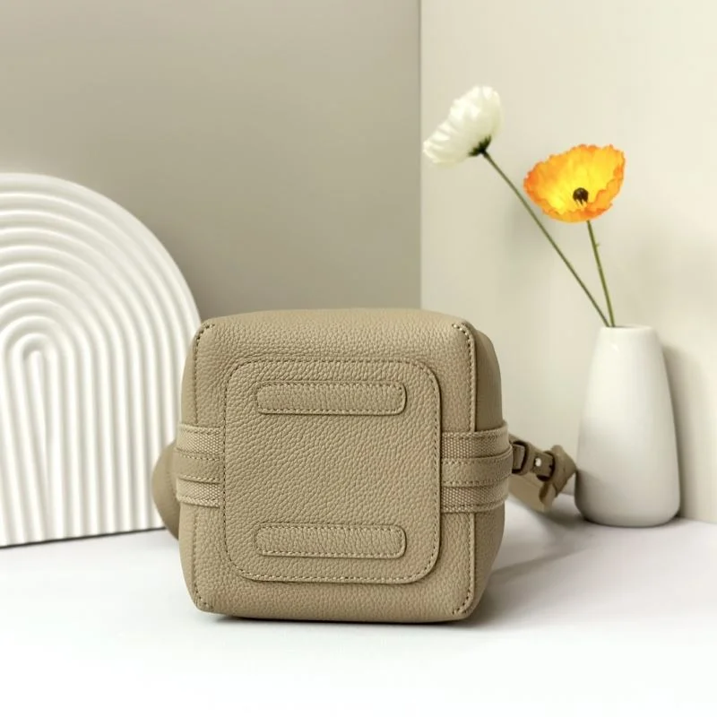Casual Loro Piana Bucket Bags 49391