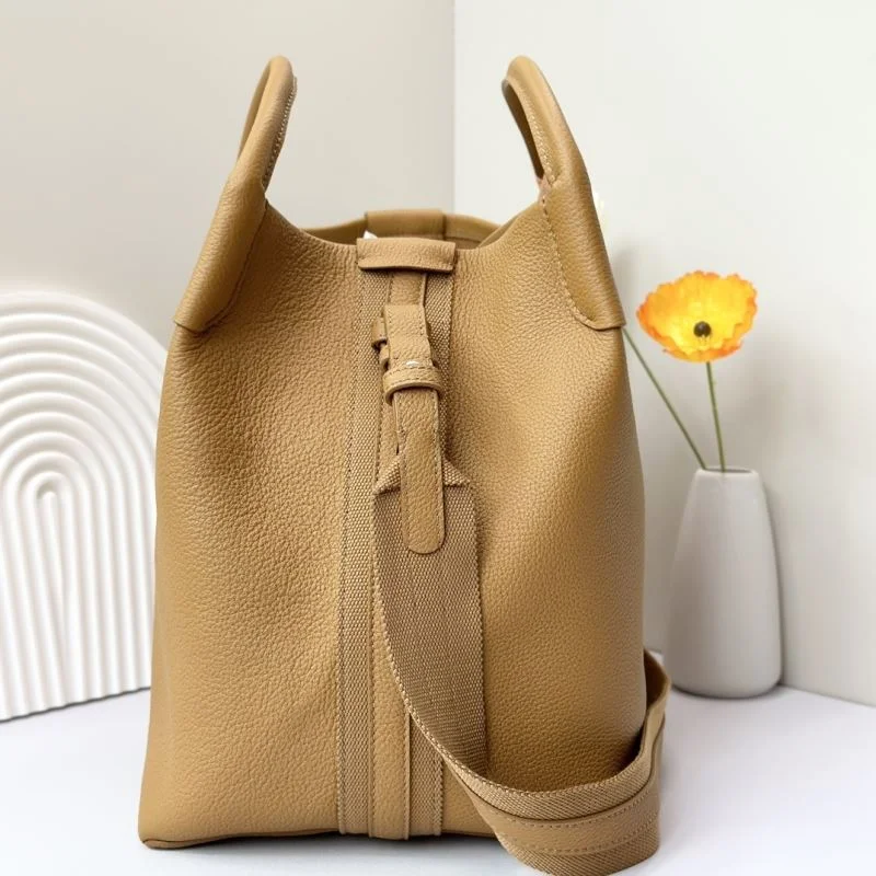 Loro Piana Bucket Bags Vibrant 49392