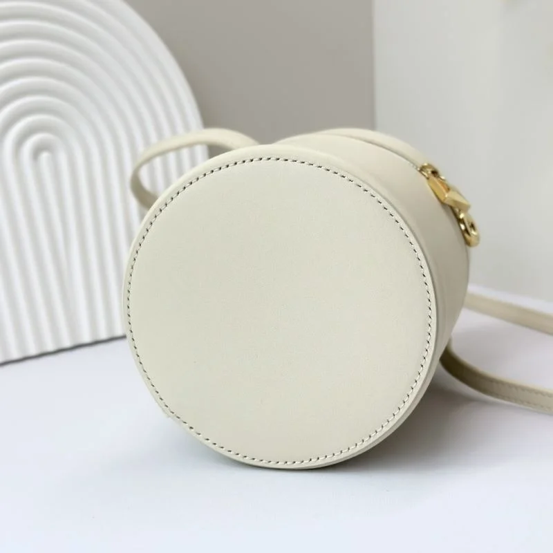 Loro Piana Bucket Bags Minimalist 44475