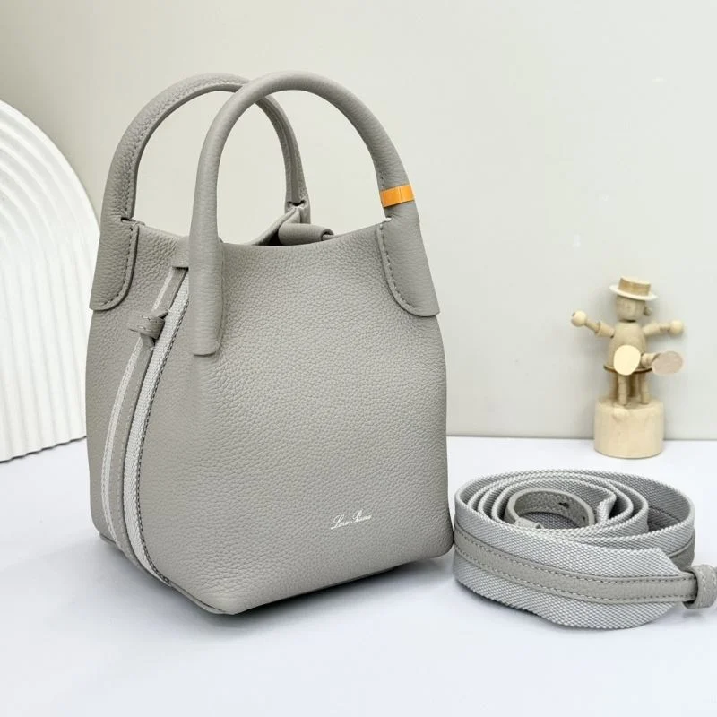 Loro Piana Bucket Bags ComfortFit 44373