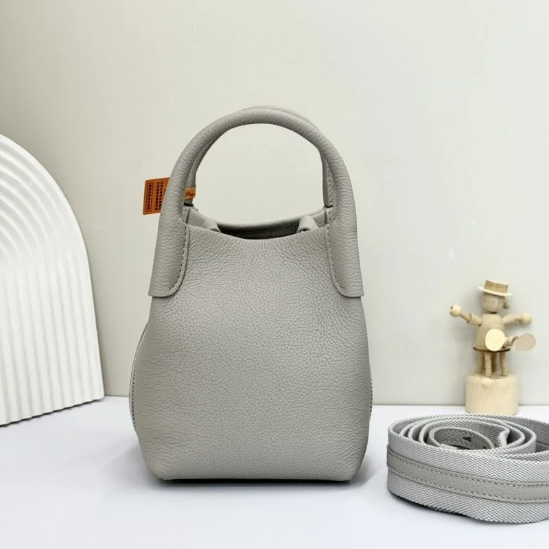 Loro Piana Bucket Bags ComfortFit 44373