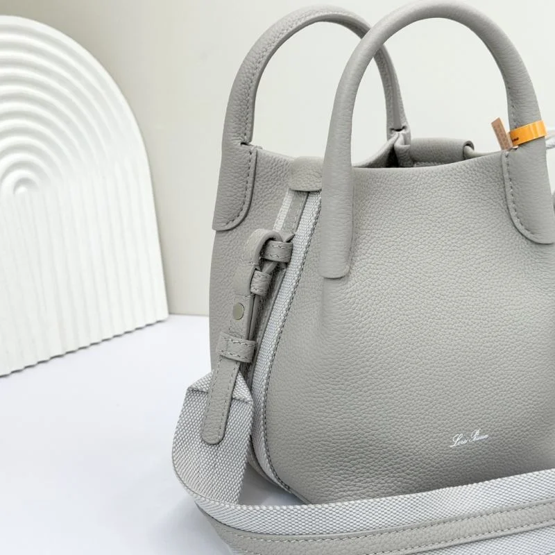 Loro Piana Bucket Bags ComfortFit 44373