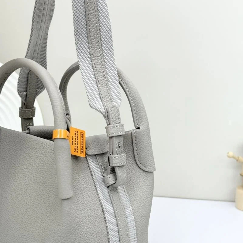Loro Piana Bucket Bags ComfortFit 44373