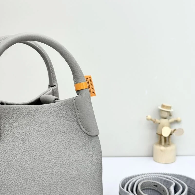 Loro Piana Bucket Bags ComfortFit 44373