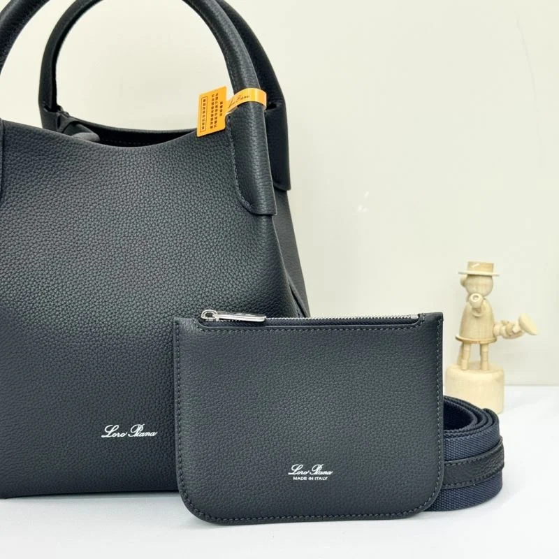 Flexible Loro Piana Bucket Bags 44367