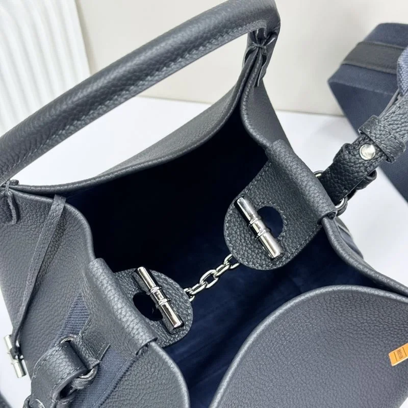Flexible Loro Piana Bucket Bags 44367