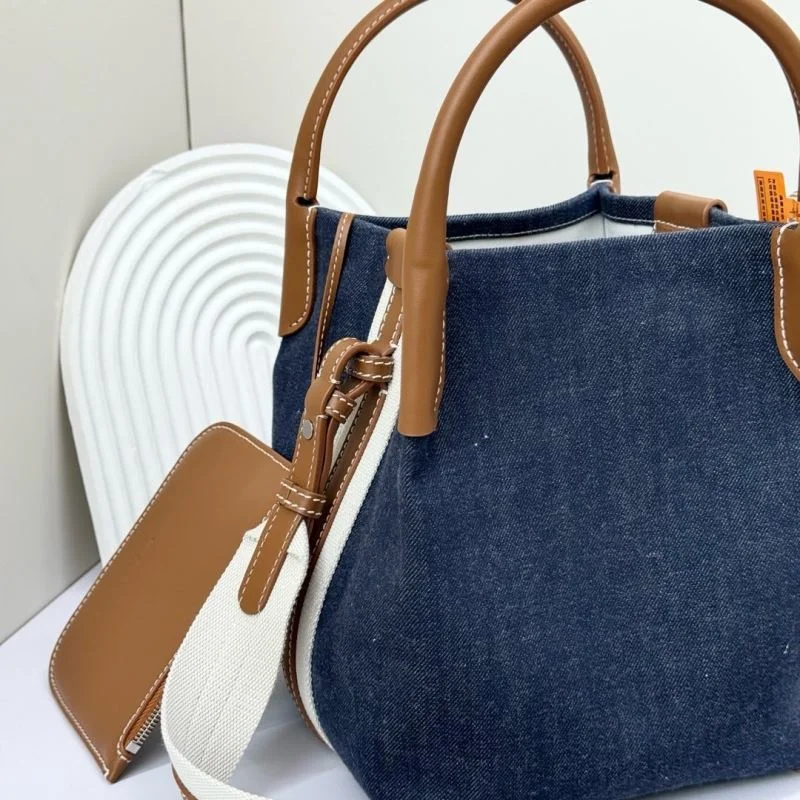 Sleek Loro Piana Bucket Bags 44356