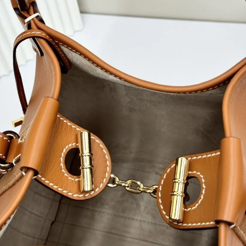 Lightweight Loro Piana Bucket Bags 44357
