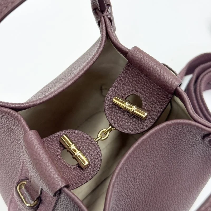 Sustainable Loro Piana Bucket Bags 44352