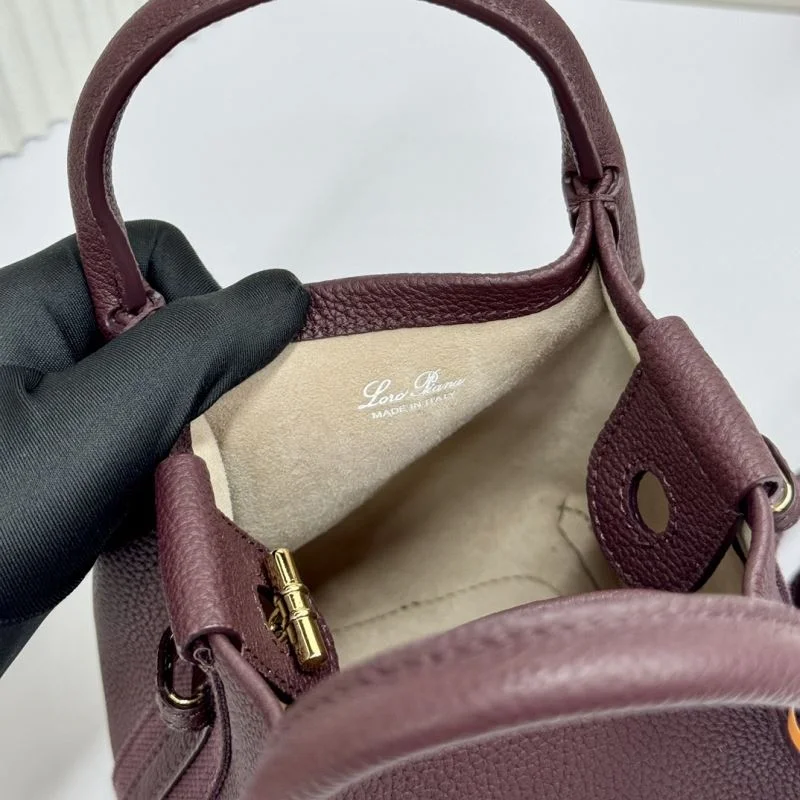 Sustainable Loro Piana Bucket Bags 44352