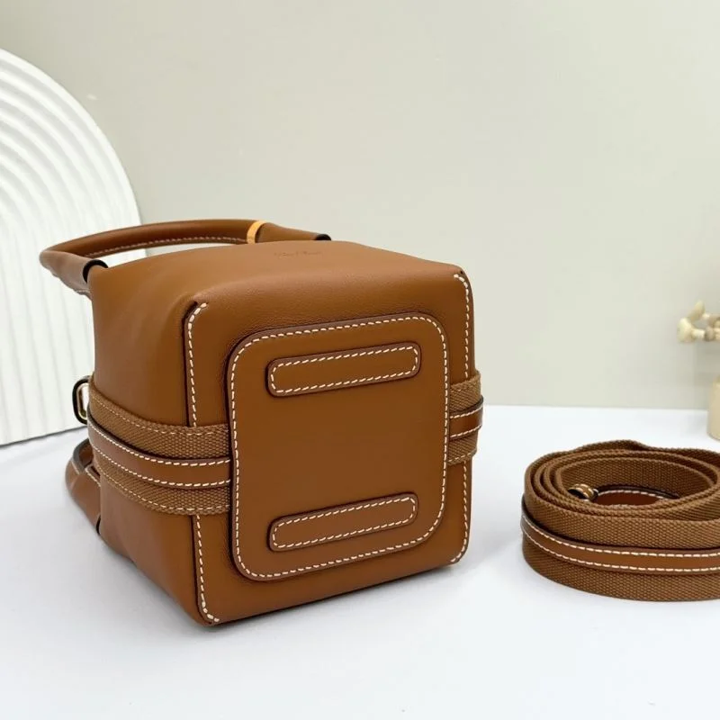 Loro Piana Bucket Bags Soft 44381