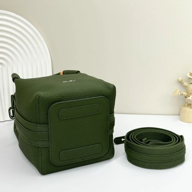 WellDesigned Loro Piana Bucket Bags 44345