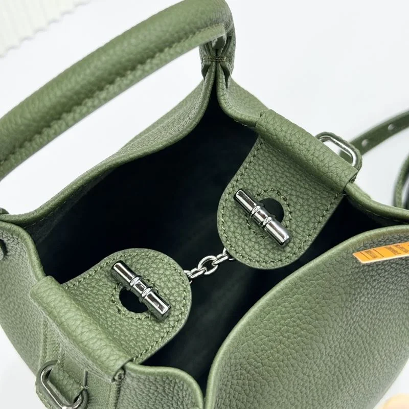 WellDesigned Loro Piana Bucket Bags 44345