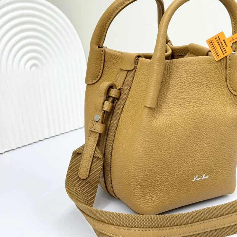 Comfortable Loro Piana Bucket Bags 44383