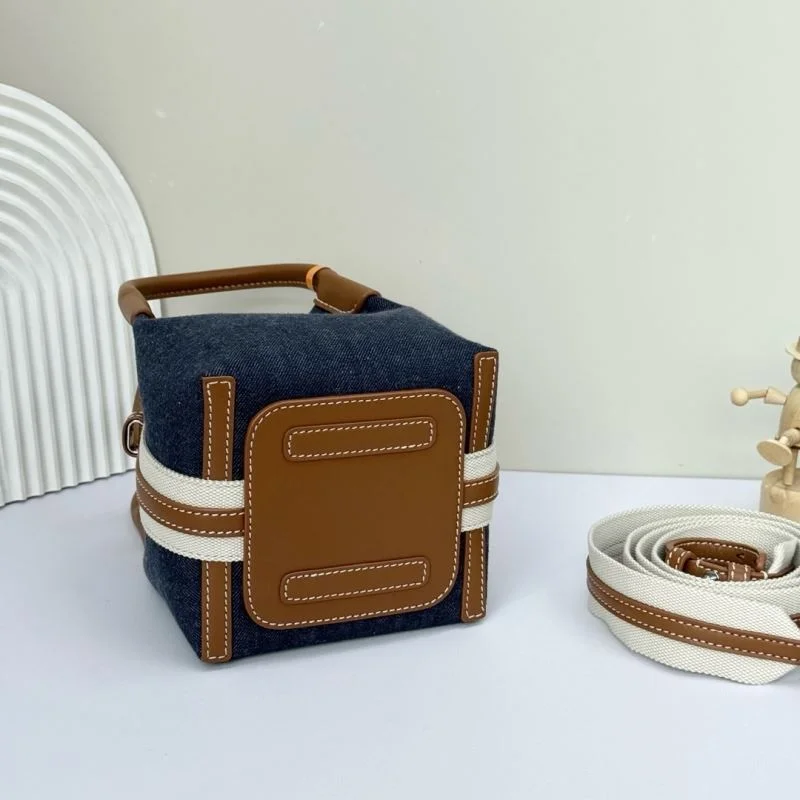 Loro Piana Bucket Bags EasyMatch 44338