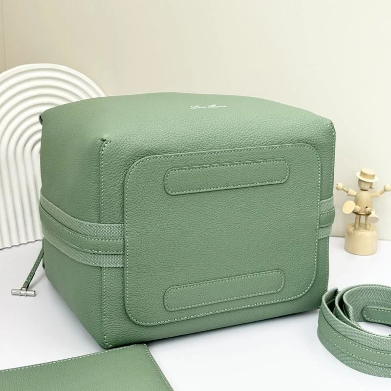Cozy Loro Piana Bucket Bags 44375
