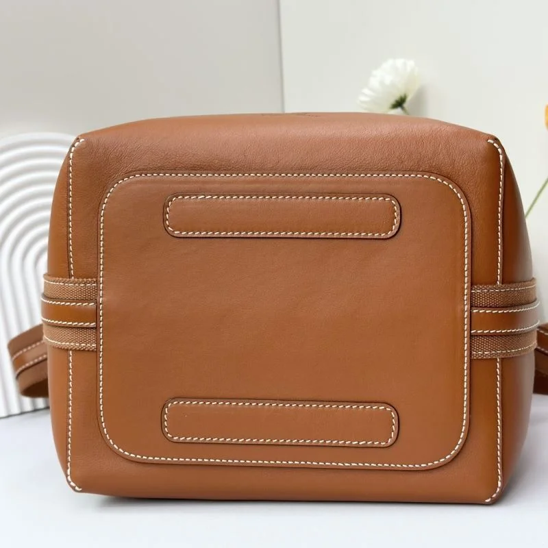 Loro Piana Bucket Bags Stylish 44333