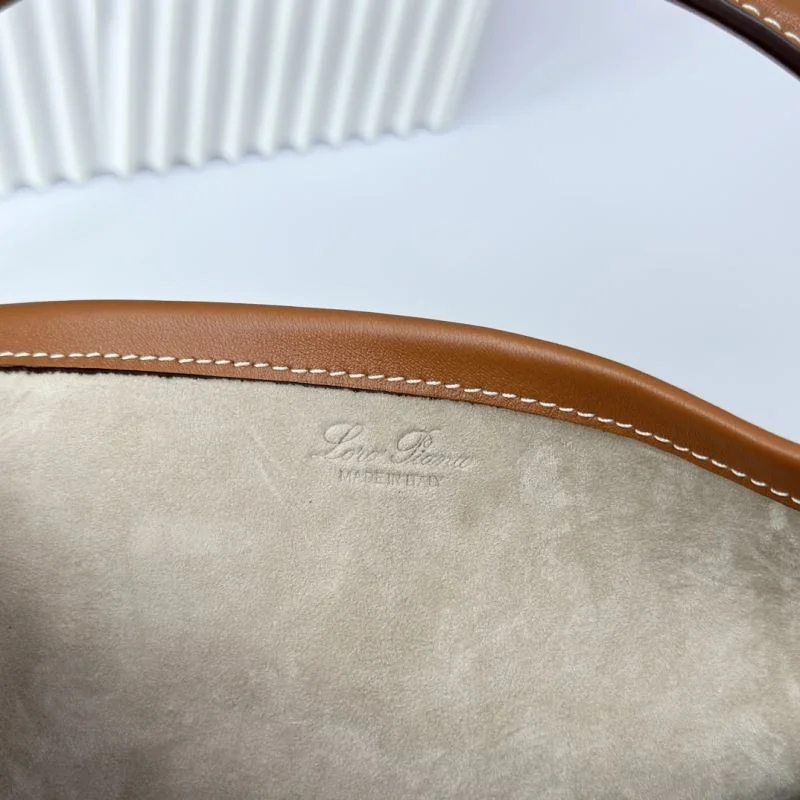 Loro Piana Bucket Bags Stylish 44333