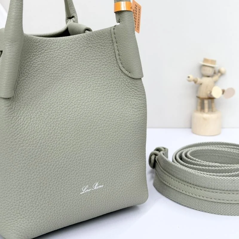 Loro Piana Bucket Bags Premium 44332