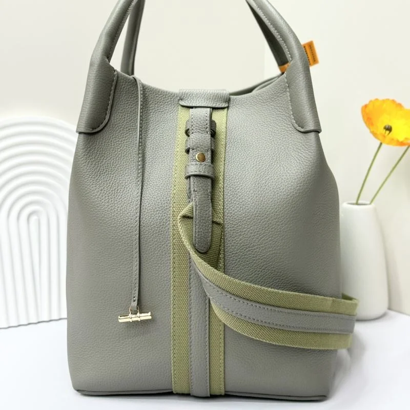 Loro Piana Bucket Bags Chic 44326