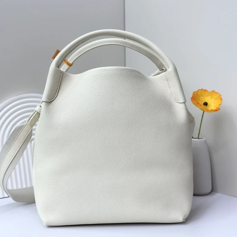 Loro Piana Bucket Bags Snug 44311